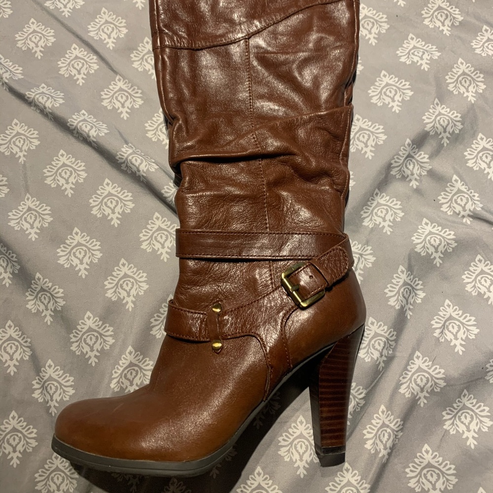 Guess boots